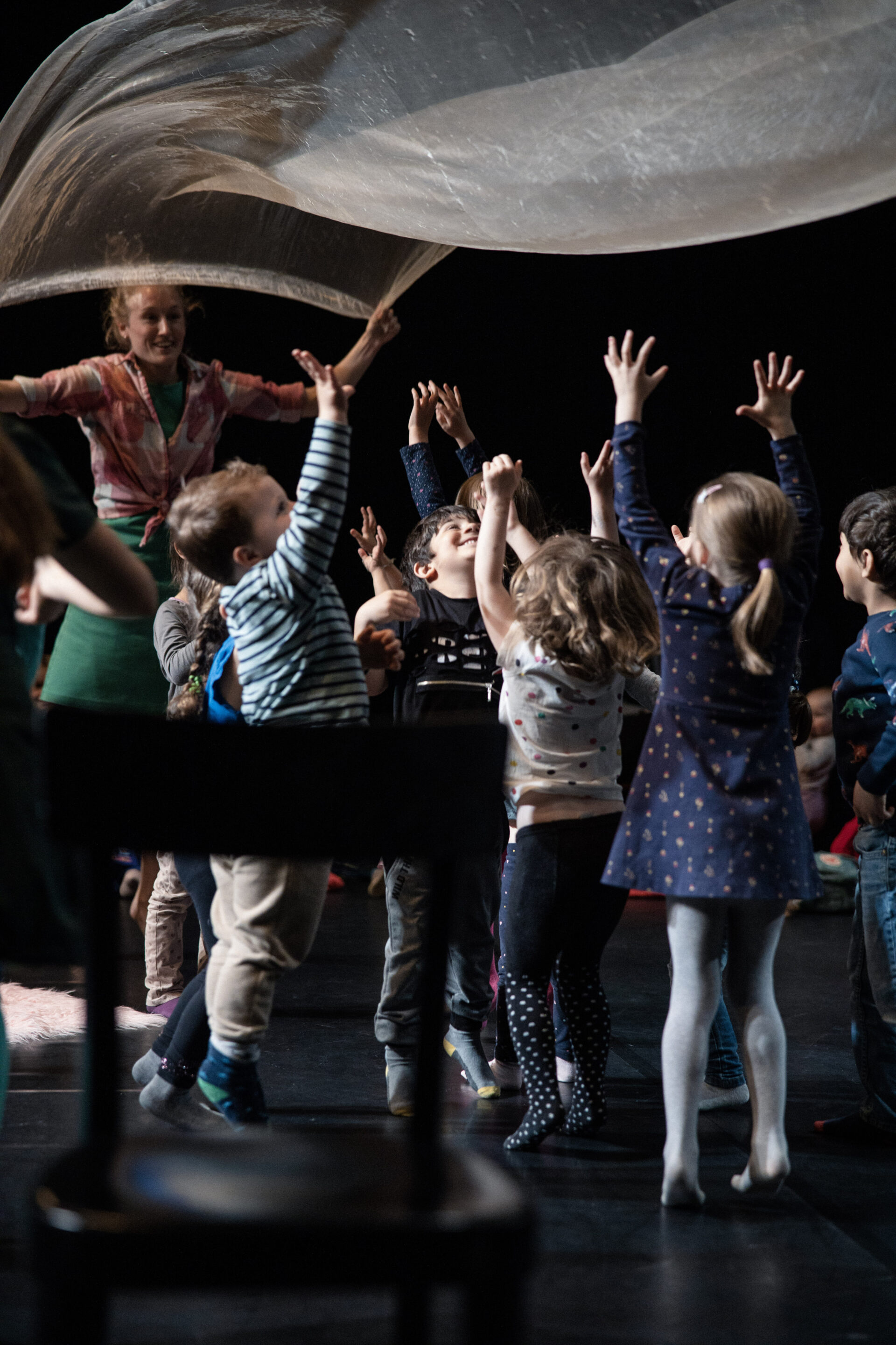 Buehne Aarau Alice tanzt © Corina Rainer88 157 A4877