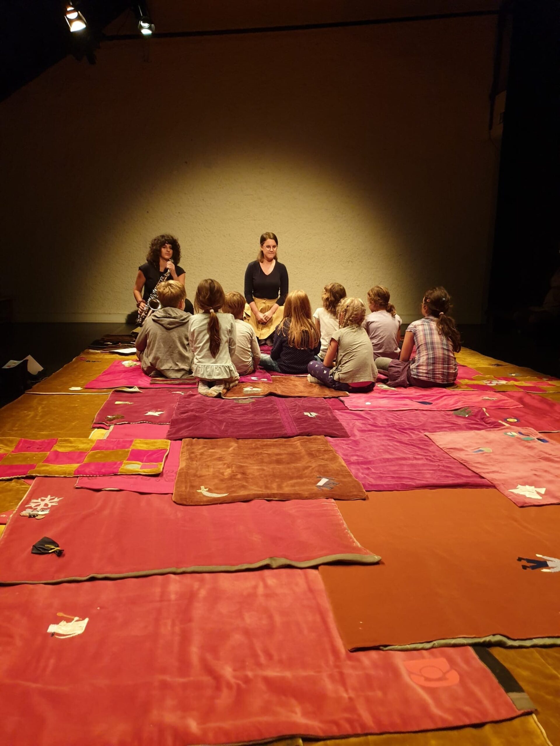 Buehne Aarau Bettmumpfeli Selina Meier ec2cb5fe 75d4 4849 b412 0da58fc22d2f