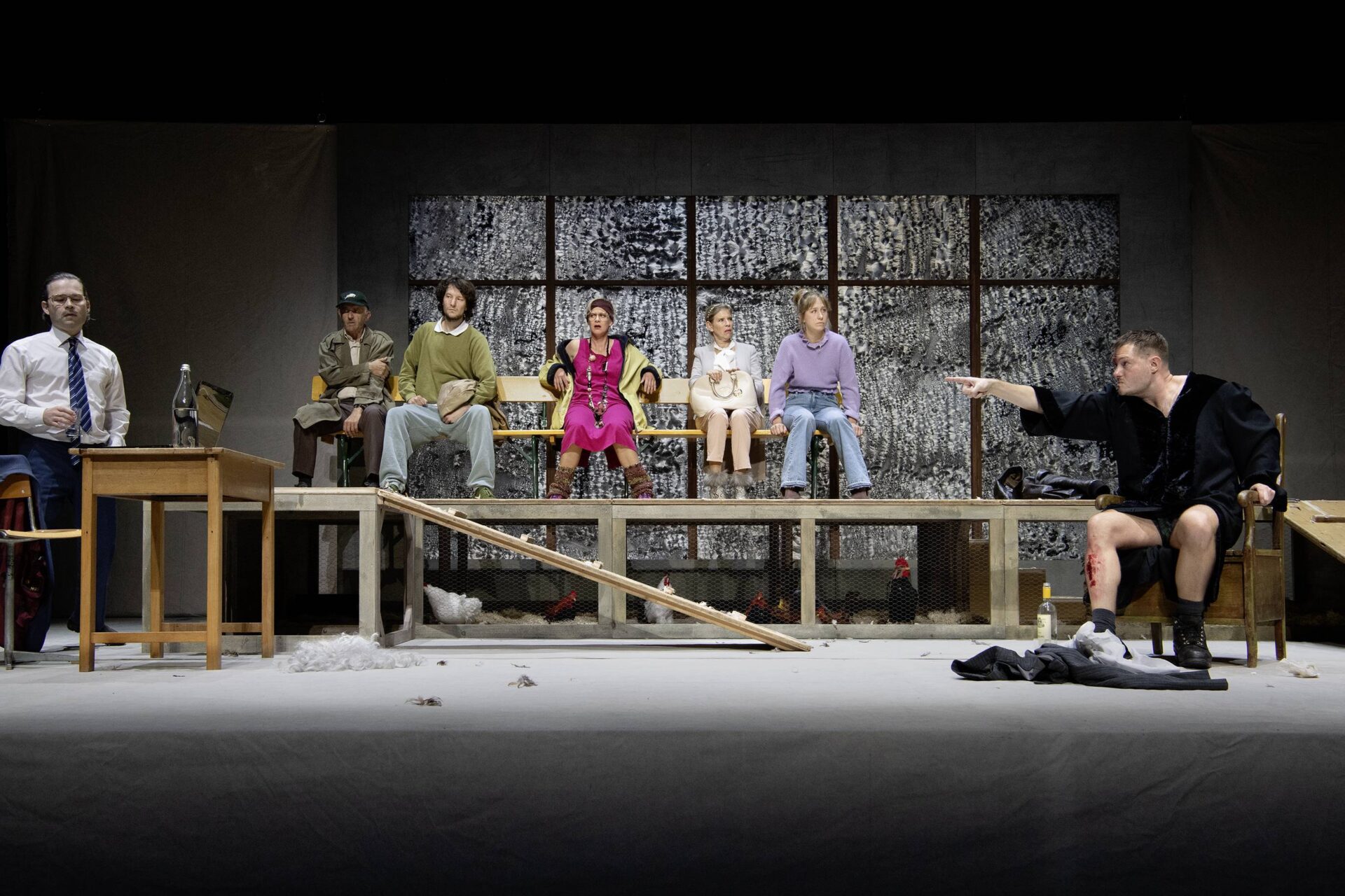 Der zerbrochne krug 010 Judith Schlosser