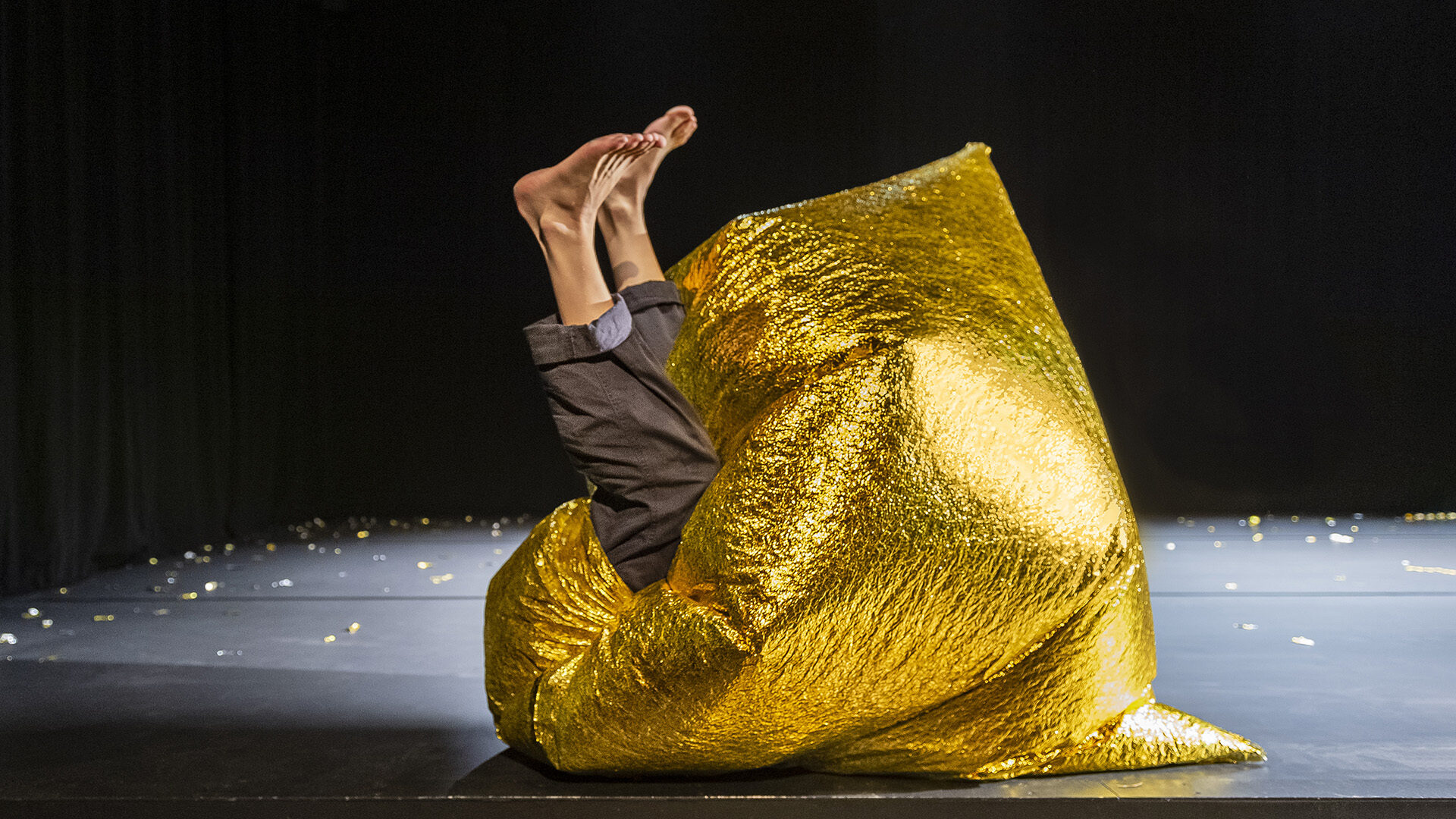 09 Ding HD C Nasser Hashemi